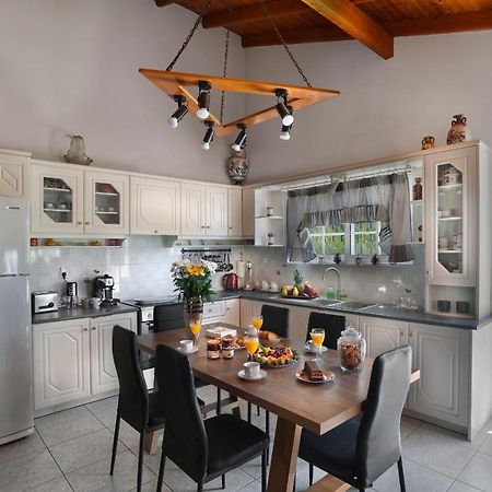 Ktima Constantin Villa Nafplio Eksteriør billede